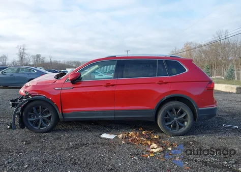 2024 Volkswagen Tiguan 2.0T Se/2.0T Wolfsburg Edition z USA, uszkodzony, nr VIN 3VVMB7AX6RM061803